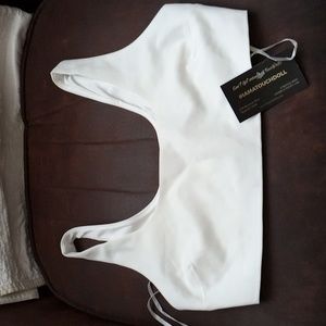 330 Crop Top White Size Small L'atiste By Amy